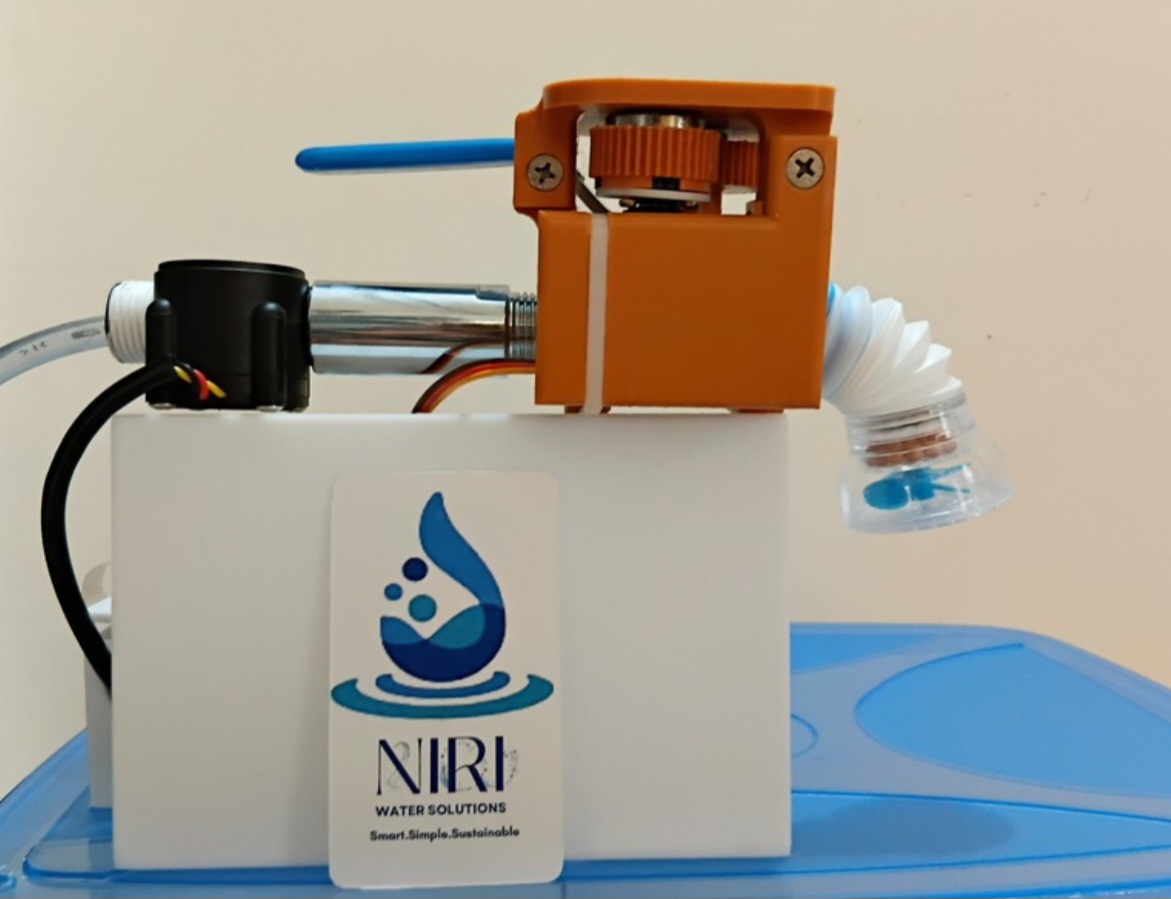 Complete NIRI prototype display with sensor, control box, and piping